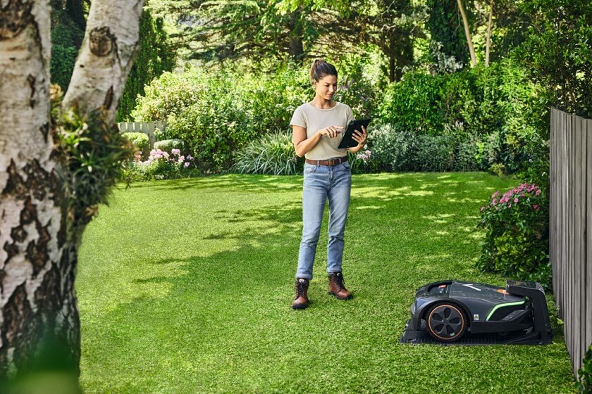 Robot tondeuse, est-ce réellement automatique ? robot tondeuse Stihl Imow 5 Evo